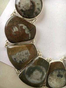 92.5 Sterling Silver Unique Stone Necklace