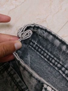 Trendy Gray Denim Jeans