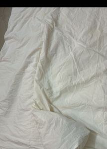 Pure cotton white fabric.
