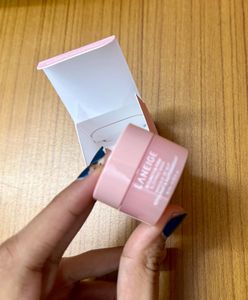 Laneige Bouncy &amp; Firm Sleeping Mask