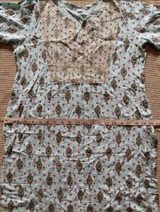 Sequinned Neck Kurti