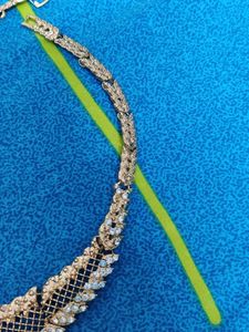 Cut Design Necklace Choker