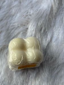 Cozy Glow – Mini Bubble Candle 🕯️✨