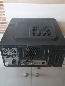 INTEX CPU 4GB RAM 512HDD
