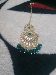 Beautiful Green Mangtika