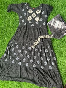 Black Anarkali Kurta With Duppta And Belt