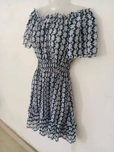 Chic Off-Shoulder Mini Dress