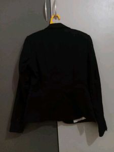 H&amp;M Black Blazer - Classic Style