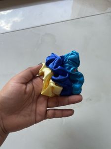 Pre-Loved Satin Scrunchies – Set of 5(Bright&amp;Soft)