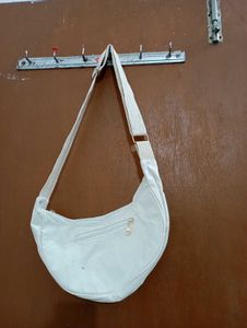 Stylish Sling Bags - both Included!❤️