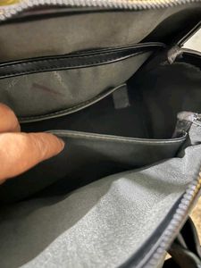 Handbag ( 6000/-❌ Only 350/-)
