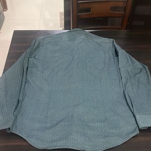 Louis Philippe Shirt-40 -Slim Fit
