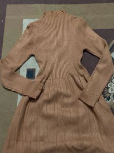 Ribbed Knit Midi Dress