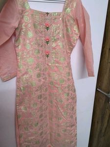 Elegant Pink Kurta Set