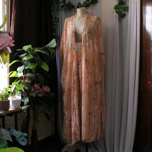 Libas Floral Set(Shrug And Pant)