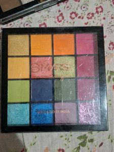 MARS Eyeshadow Palette