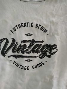 Vintage Raglan Crop Top