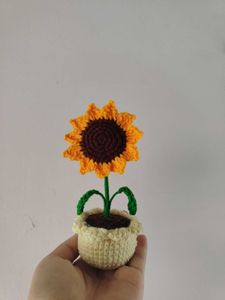Sunflower Pot