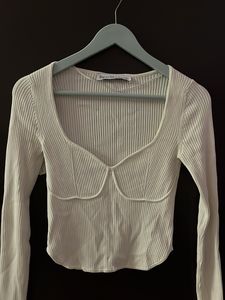 Sweetheart Neckline Bershka Top