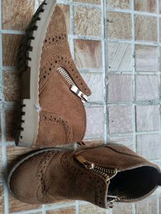 Brown Boots (3-4 yrs)