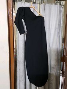 One Shoulder Black Dress