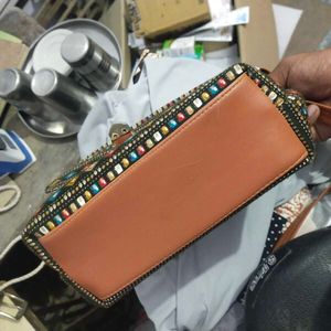 Slightly Used Shoulder Bag With Compartment.