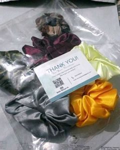 Combo Of 5 Scrunchies Large Size
