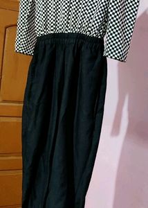 Jumpsuit with pockets 💗
