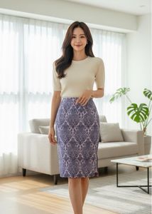 Patterned Pencil Skirt