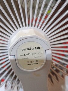 Mini USB Desk Fan - Portable &amp; Quiet