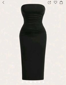 Savana Tube Midi Dress Sweetheart Neck