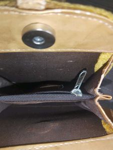 heels with hand bag