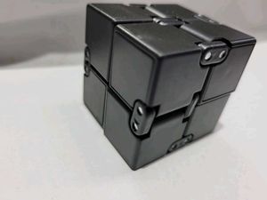 Shivsoft Fidget Infinity Black Cube Heavy
