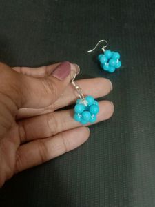 Beautiful Moti Necklace With Earrings