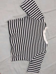 Women Crop Top