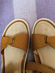 Lightweight Stylish Flat Sandals