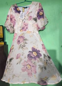 Floral Print Dress ( new)