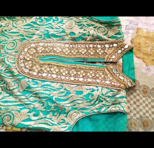 Embroidered Kurta Set