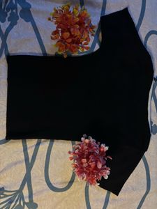 Cute Black Top.SIZE-28-34.NOT WORN EVEN ONCE