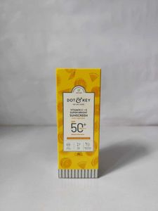Dot & Key Vitamin C + E Sunscreen