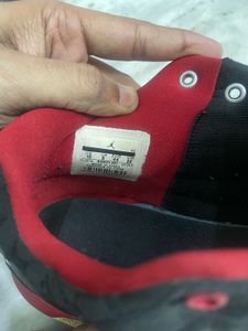 Used Original Jordan Clutch “Bred” — OG Pair