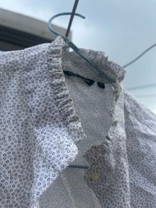 Patterned Shirt With Frilled Collars