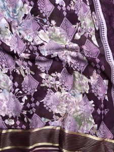 Elegant Floral Print Saree