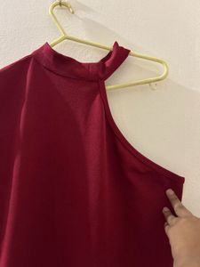 Elegant Maroon Midi Dress