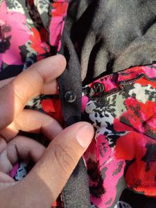 Long Sleeve V-Neck Floral Mini Dress – H&amp;M