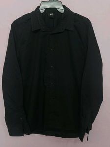 H&amp;M Brand Mens Shirt