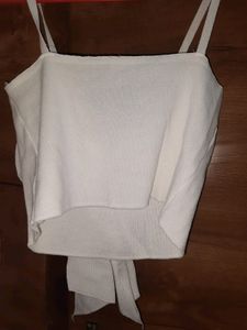 URBANIC BRAND NEW WHITE BOW CAMI TOP