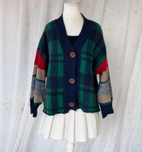 Stylish Plaid Knit Cardigan