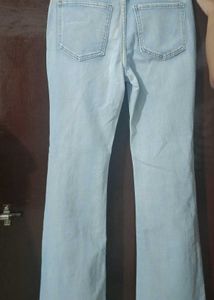Savana Flare Jeans - Light Wash Denim
