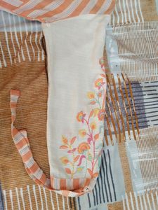 Very Beautiful Looking Kurta